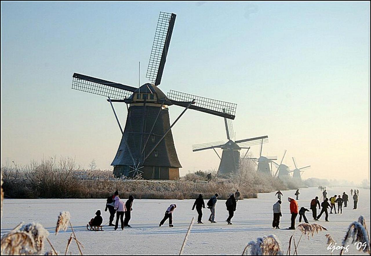 Bed and Breakfast De Kopstoof Lekkerkerk Exteriér fotografie